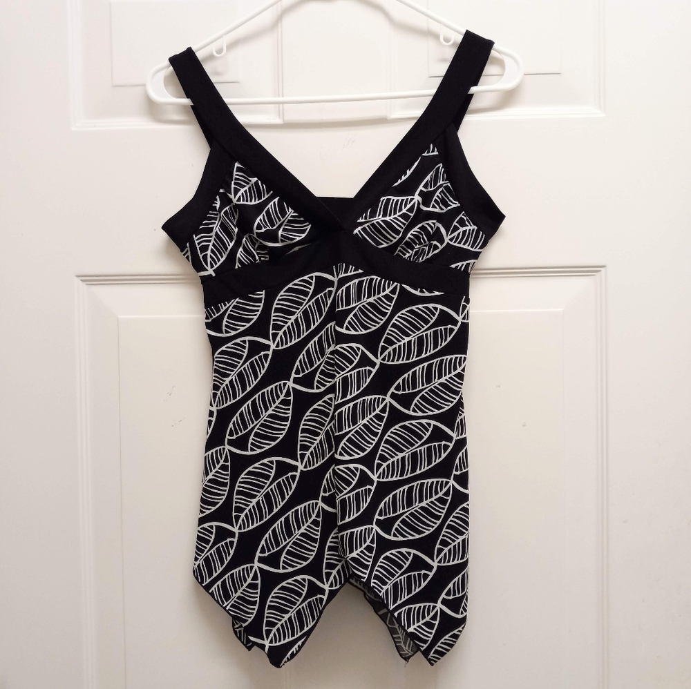 Babydoll Y2K Tank Top Juniors Large Black White Leaf Tie Boho Handkerchief Hem